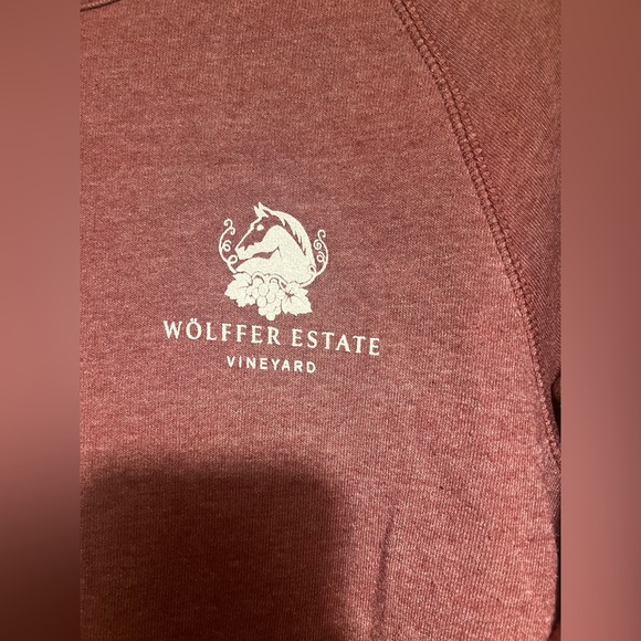 Wolffer Estate Vineyard Long Island Crewneck Size Medium - Picture 2 of 3